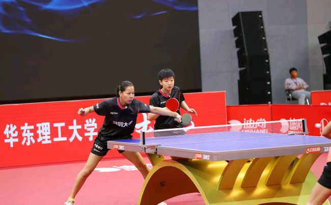 防守协作更 防守协作更