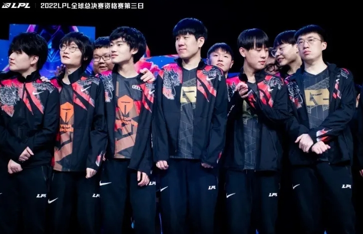 去一名正值 去一名正值